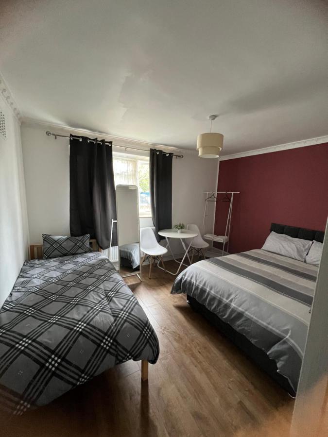 Large Room With Two Bed In Central Лондон Екстер'єр фото