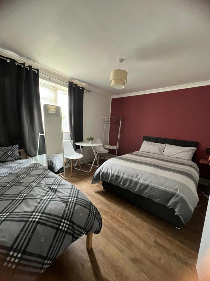 Large Room With Two Bed In Central Лондон Екстер'єр фото